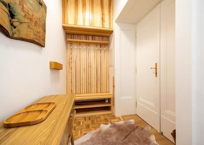 Апартаменты Luxury Design Palackeho *